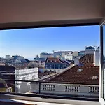 360º Rooftop And River View דירה ליסבון