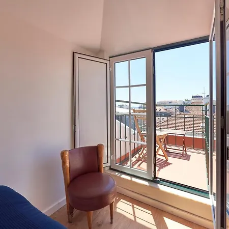New In Booking! 360º Rooftop Lisbon&river View