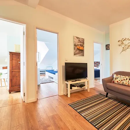 New In Booking! 360º Rooftop Lisbon&river View *