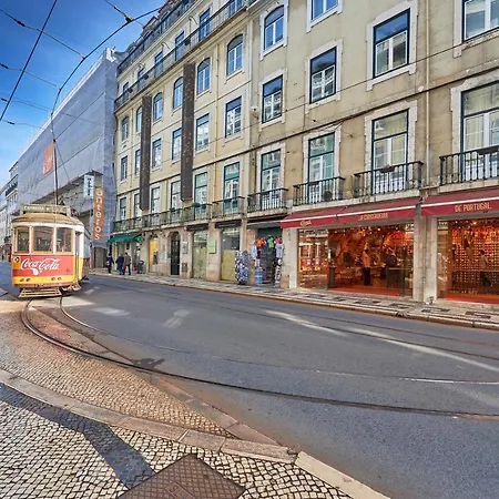 360º Rooftop And River View * Lisbona