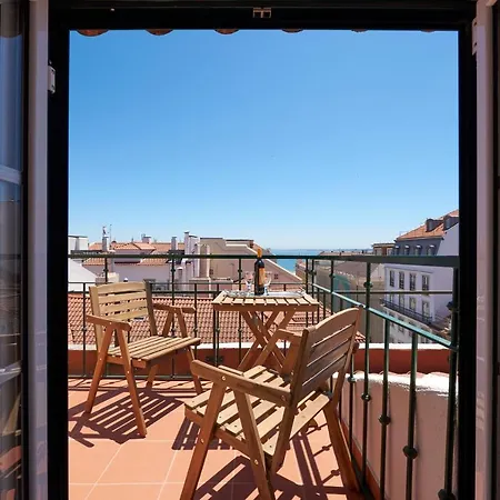 360º Rooftop And River View Lissabon